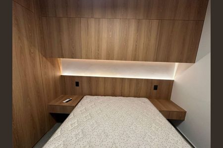 Apartamento à venda com 65m², 2 quartos e 1 vaga