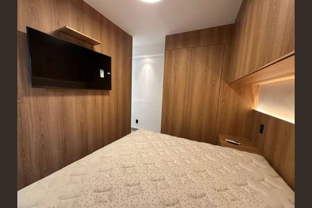 Apartamento à venda com 2 quartos, 65m² em Itaim Bibi, São Paulo