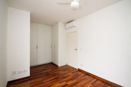 Casa de condomínio para alugar com 110m², 3 quartos e 2 vagasSuíte