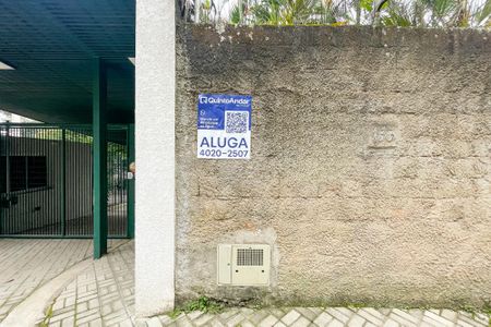 Casa de condomínio para alugar com 110m², 3 quartos e 2 vagasPlaca