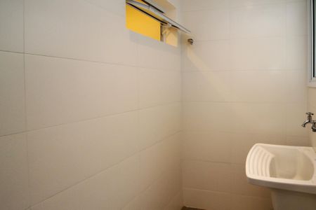 Casa de condomínio para alugar com 110m², 3 quartos e 2 vagasLavanderia