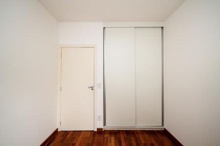 Casa de condomínio para alugar com 110m², 3 quartos e 2 vagasQuarto 1