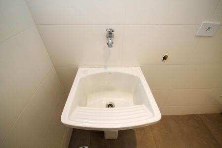 Casa de condomínio para alugar com 110m², 3 quartos e 2 vagasLavanderia