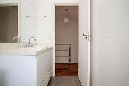 Casa de condomínio para alugar com 110m², 3 quartos e 2 vagasBanheiro Quartos