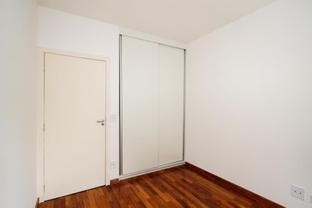 Casa de condomínio para alugar com 110m², 3 quartos e 2 vagasQuarto 1