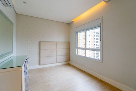 Apartamento à venda com 185m², 3 quartos e 3 vagas