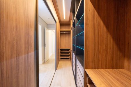Apartamento à venda com 185m², 3 quartos e 3 vagas