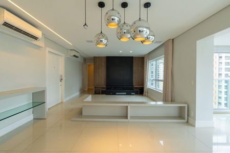 Apartamento à venda com 3 quartos, 185m² em Campo Belo, São Paulo