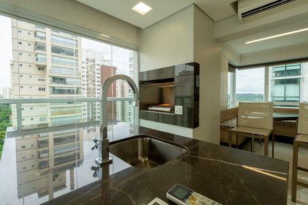 Apartamento à venda com 3 quartos, 185m² em Campo Belo, São Paulo
