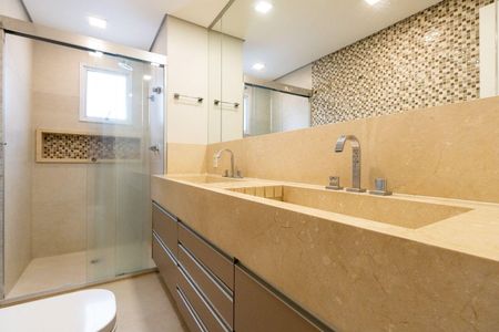 Apartamento à venda com 185m², 3 quartos e 3 vagas
