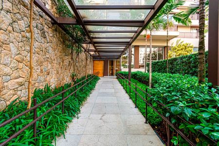 Apartamento à venda com 2 quartos, 200m² em Jardim Paulistano, São Paulo