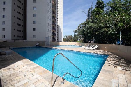 Apartamento para alugar com 150m², 3 quartos e 1 vagaÁrea comum - Piscina