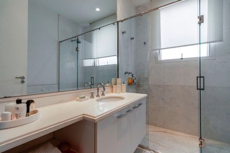 Apartamento à venda com 415m², 4 quartos e 5 vagas
