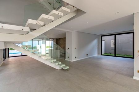 Casa à venda com 4 quartos, 450m² em Jardim Luzitania, São Paulo