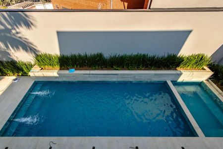 Casa à venda com 4 quartos, 450m² em Jardim Luzitania, São Paulo