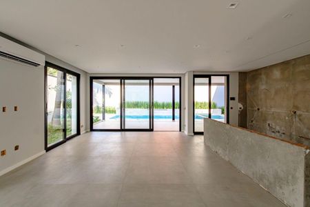 Casa à venda com 4 quartos, 450m² em Jardim Luzitania, São Paulo