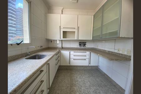 Apartamento à venda com 532m², 4 quartos e 6 vagas