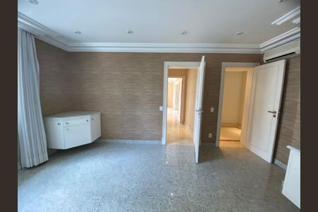 Apartamento à venda com 532m², 4 quartos e 6 vagas