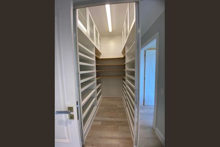 Apartamento à venda com 532m², 4 quartos e 6 vagas