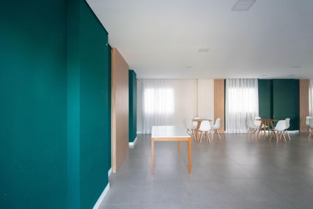 Apartamento à venda com 35m², 2 quartos e sem vagaÁrea comum - Salão de festas