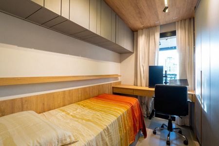 Apartamento à venda com 2 quartos, 64m² em Vila Cordeiro, São Paulo