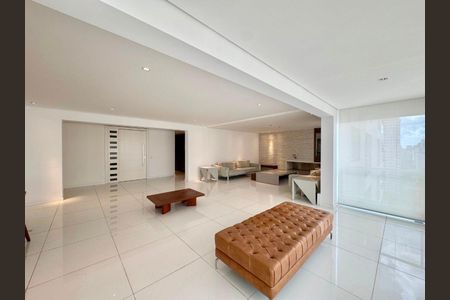 Apartamento à venda com 4 quartos, 442m² em Campo Belo, São Paulo