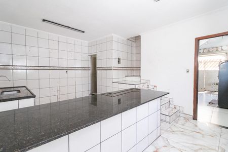 Casa para alugar com 250m², 3 quartos e 1 vaga Casa para alugar com 250m², 3 quartos e 1 vagaCozinha
