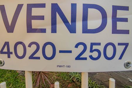 Apartamento à venda com 83m², 2 quartos e 1 vaga Apartamento à venda com 83m², 2 quartos e 1 vagaPlaquinha