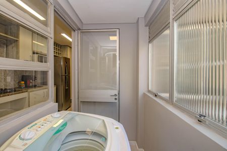 Apartamento à venda com 83m², 2 quartos e 1 vaga Apartamento à venda com 83m², 2 quartos e 1 vagaÁrea de Serviço
