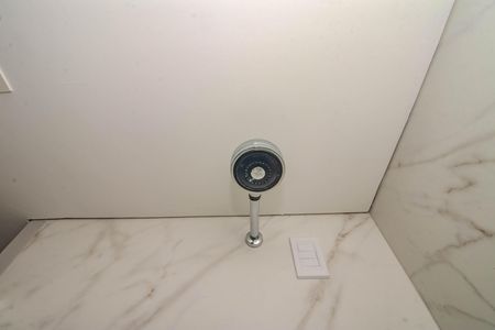 Apartamento à venda com 83m², 2 quartos e 1 vaga Apartamento à venda com 83m², 2 quartos e 1 vagaBanheiro da Suíte