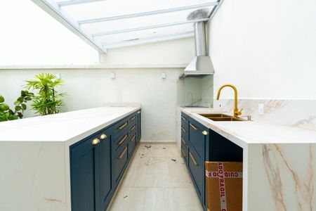 Casa à venda com 500m², 3 quartos e 4 vagas