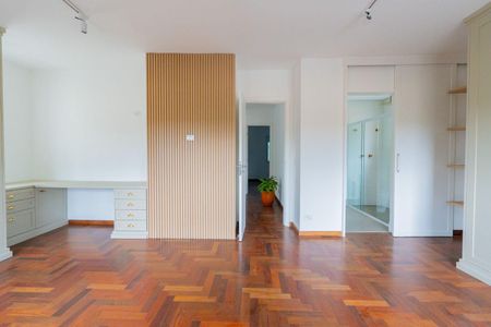 Casa à venda com 500m², 3 quartos e 4 vagas