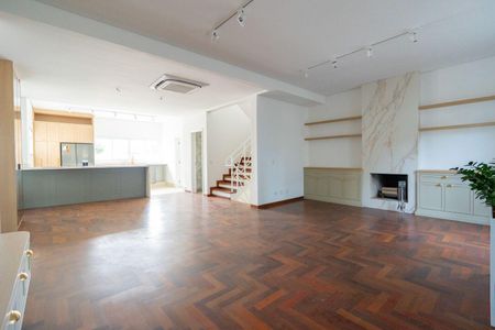 Casa à venda com 500m², 3 quartos e 4 vagas