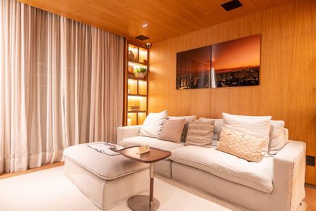 Apartamento à venda com 4 quartos, 355m² em Itaim Bibi, São Paulo