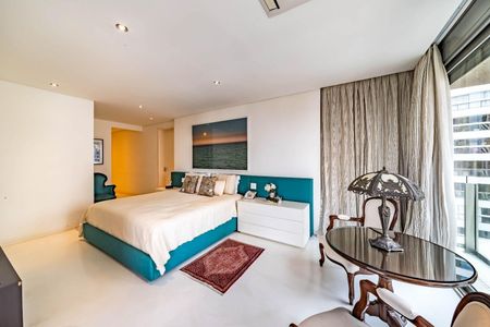 Apartamento à venda com 2 quartos, 340m² em Vila Mariana, São Paulo