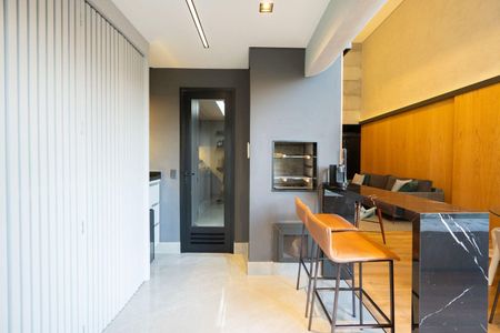 Apartamento à venda com 3 quartos, 115m² em Vila Olímpia, São Paulo