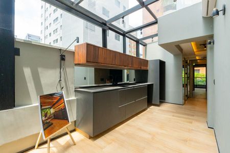 Apartamento à venda com 67m², 1 quarto e sem vaga