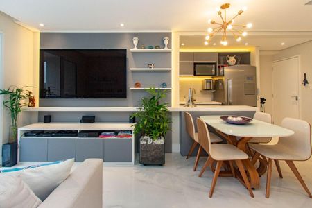 Apartamento à venda com 2 quartos, 104m² em Santo Amaro, São Paulo