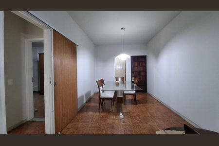 Apartamento à venda com 81m², 2 quartos e 1 vagaSala