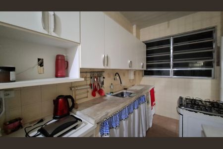 Apartamento à venda com 81m², 2 quartos e 1 vagaCozinha