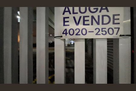 Apartamento à venda com 81m², 2 quartos e 1 vagaPlaca instalada