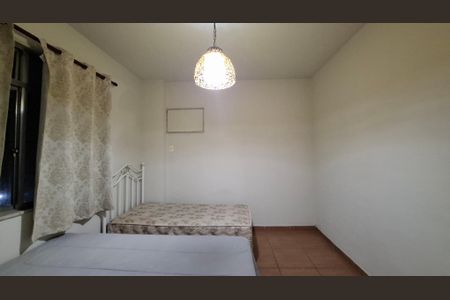 Apartamento à venda com 81m², 2 quartos e 1 vagaQuarto 2