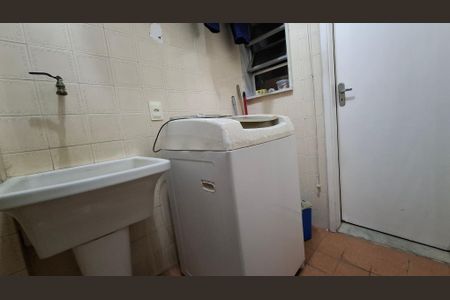 Apartamento à venda com 81m², 2 quartos e 1 vagaCozinha/Área de Serviço
