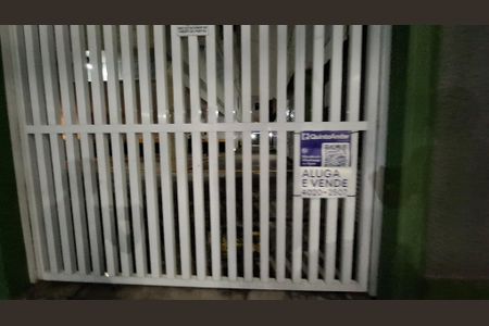 Apartamento à venda com 81m², 2 quartos e 1 vagaPlaca instalada