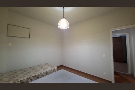 Apartamento à venda com 81m², 2 quartos e 1 vagaQuarto 2