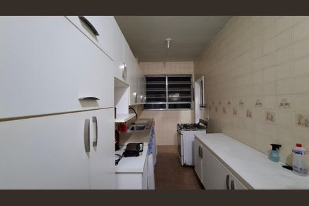Apartamento à venda com 81m², 2 quartos e 1 vagaCozinha