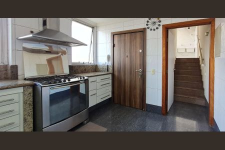 Apartamento à venda com 3 quartos, 320m² em Santo Amaro, São Paulo