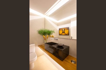 Apartamento à venda com 4 quartos, 251m² em Campo Belo, São Paulo