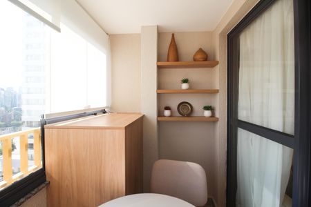 Varanda de apartamento à venda com 1 quarto, 27m² em Vila Olímpia, São Paulo