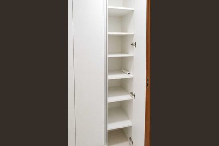 Quarto de kitnet/studio para alugar com 1 quarto, 36m² em Taguatinga, Brasília